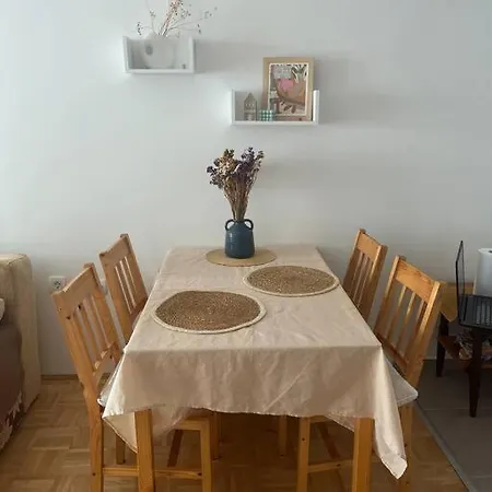Apartment Cozy Nest